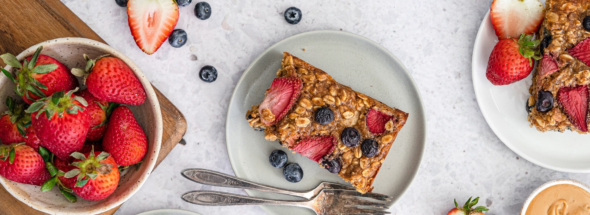 Breakfast Bar Carnation Breakfast Essentials®